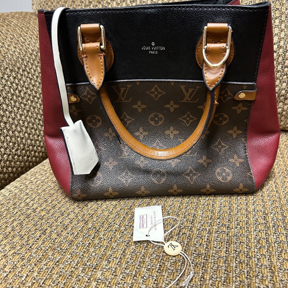 Louis Vuitton style Tote in Monogram canvas with black and cerise (red) calfsk